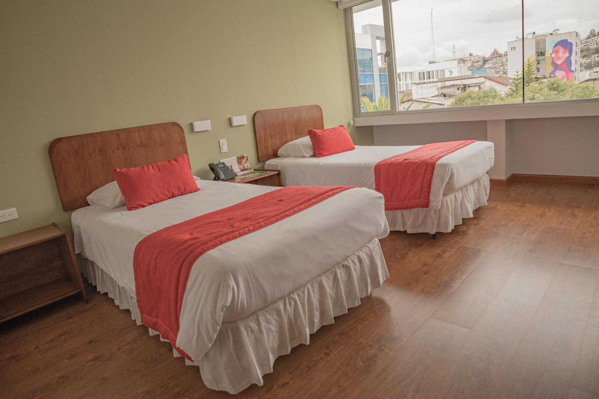 Hotel Ambato Kültér fotó